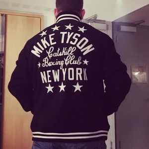 Meet your Posher, Eric